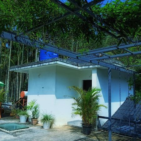 Vintage Garden Resort Sultan Bathery Bagian luar foto