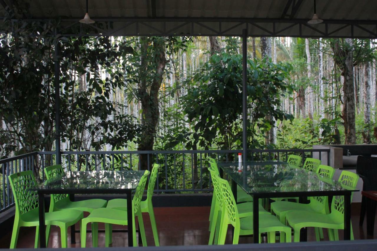 Vintage Garden Resort Sultan Bathery Bagian luar foto